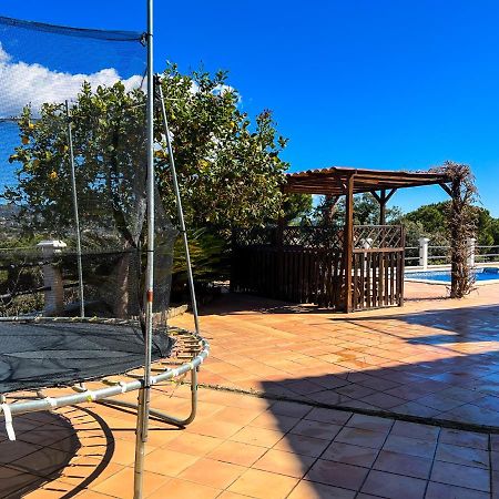 فيلا Vivalidays Casa Ricardo Sant Cebrià de Vallalta المظهر الخارجي الصورة