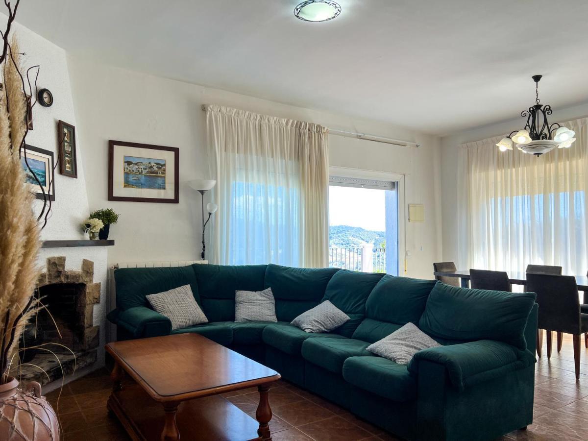 فيلا Vivalidays Casa Ricardo Sant Cebrià de Vallalta المظهر الخارجي الصورة