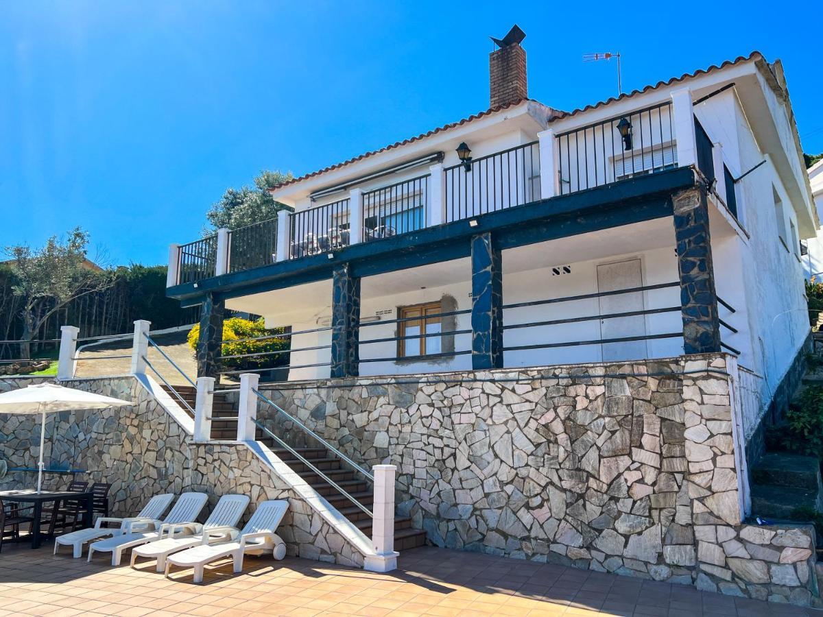 فيلا Vivalidays Casa Ricardo Sant Cebrià de Vallalta المظهر الخارجي الصورة