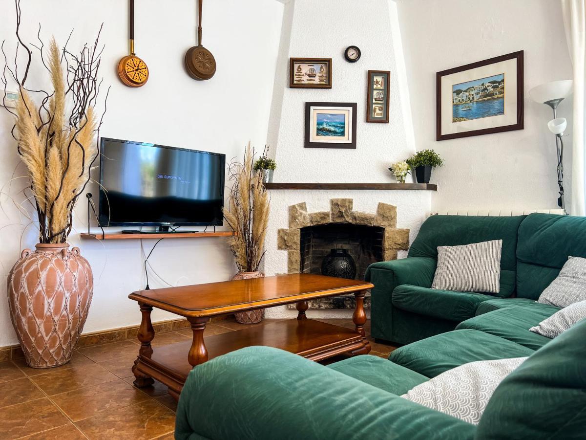 فيلا Vivalidays Casa Ricardo Sant Cebrià de Vallalta المظهر الخارجي الصورة